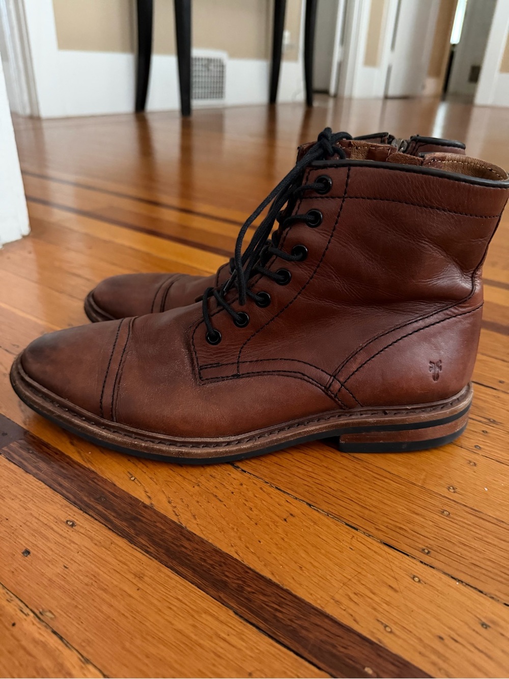 Frye Paul mid lace up leather boot brown men’s 10 good preowned condition